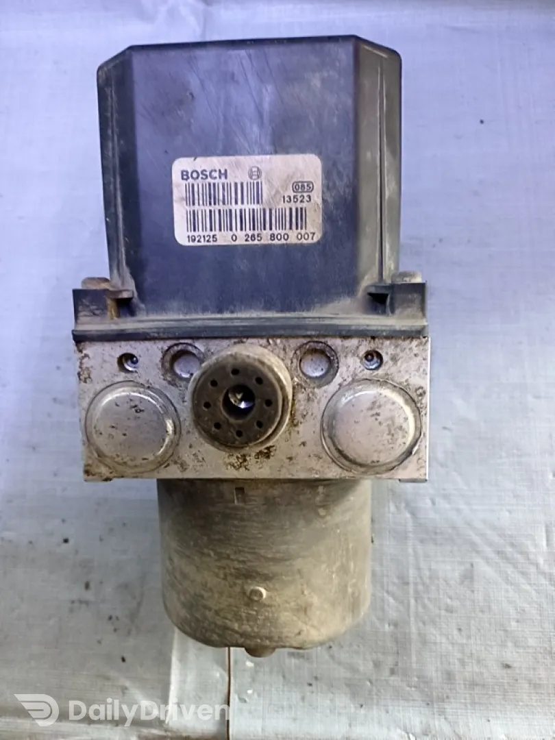 Pompă ABS - Ford Mondeo 3 generation [2000 - 2003] Sedan 2.0 TDCi 5MT (130 hp)