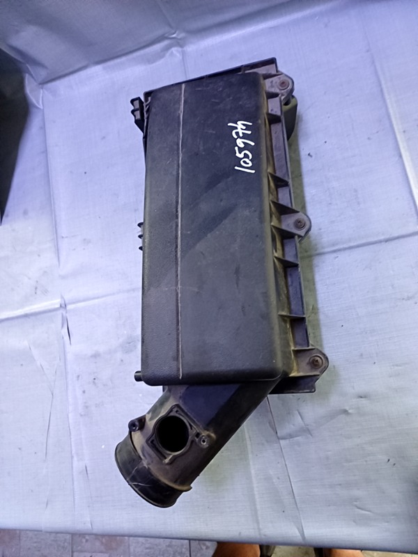 Carcasă filtru aer - Ford Mondeo 3 generation [2000 - 2003] Sedan 2.0 TDCi 5MT (130 hp)
