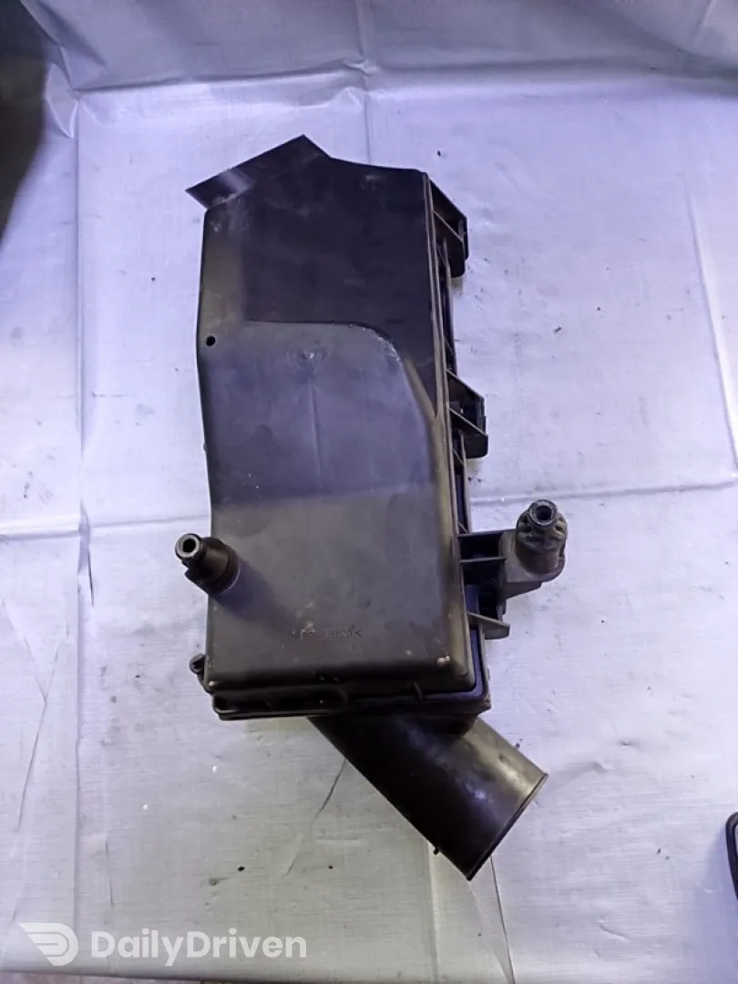 Carcasă filtru aer - Ford Mondeo 3 generation [2000 - 2003] Sedan 2.0 TDCi 5MT (130 hp)
