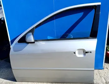 Ușă față - Culoare: Gri, Parte montare: Stânga, Varianta: Sedan - Ford Mondeo 3 generation [2000 - 2003] Sedan 2.0 TDCi 5MT (130 hp)