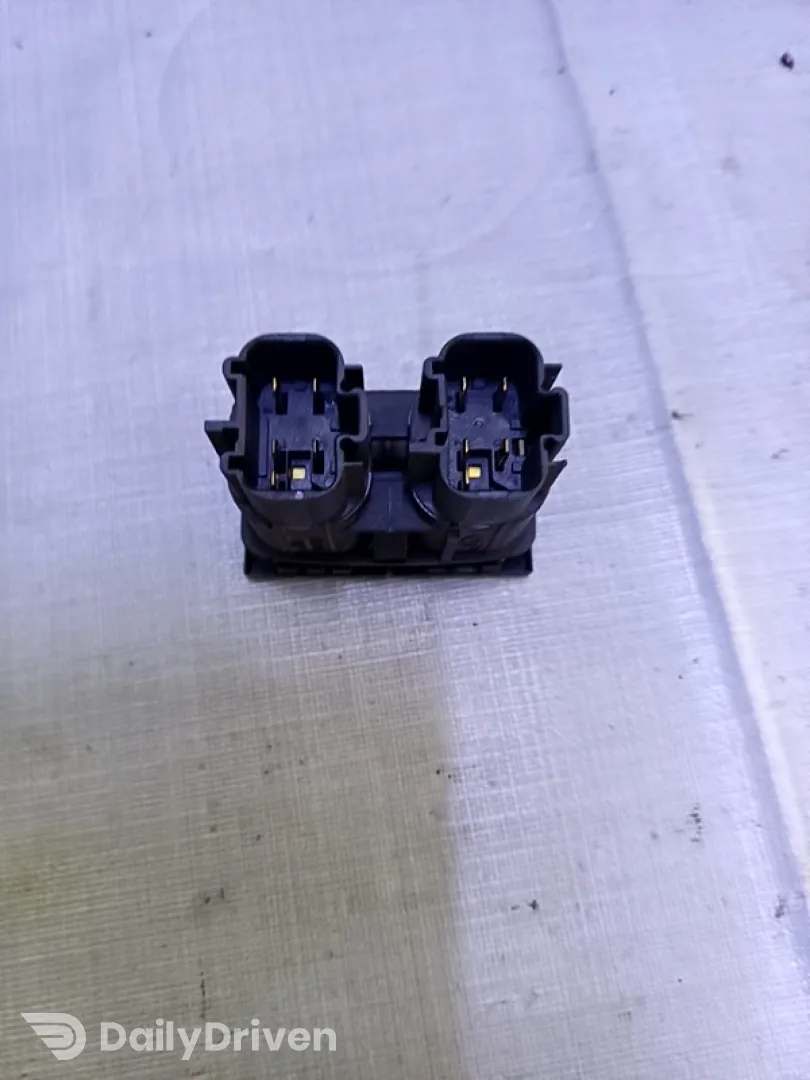 Buton dezaburire - Ford Mondeo 3 generation [2000 - 2003] Sedan 2.0 TDCi 5MT (130 hp)