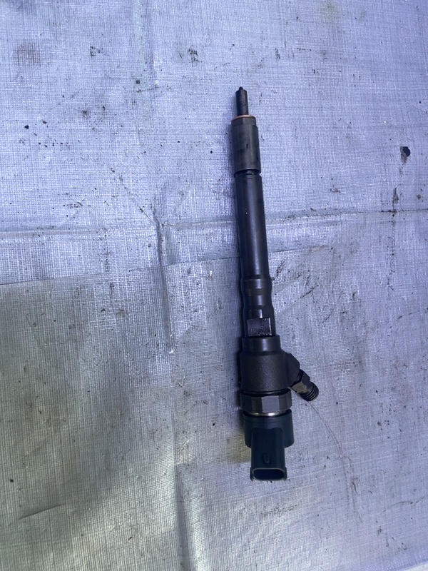 Injector - Hyundai Tucson 1 generation [2004 - 2010] Crossover 2.0 CRDI MT 2WD (112 hp)