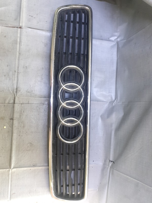 Grilă radiator - Audi A4 B5 [restyling] [1997 - 2001]