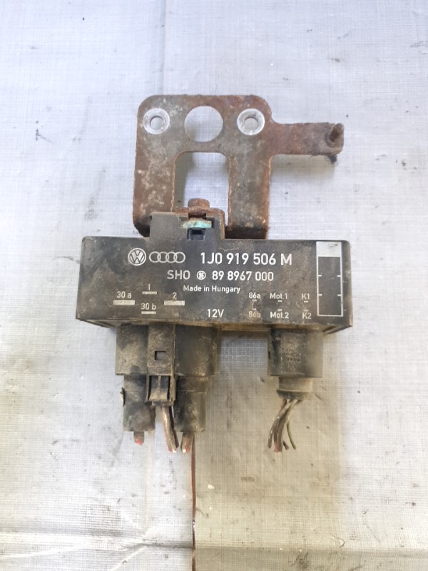 Releu ventilator - Skoda Fabia 6Y [1999 - 2004] Combi wagon 5-doors 1.4 MT (101 hp)