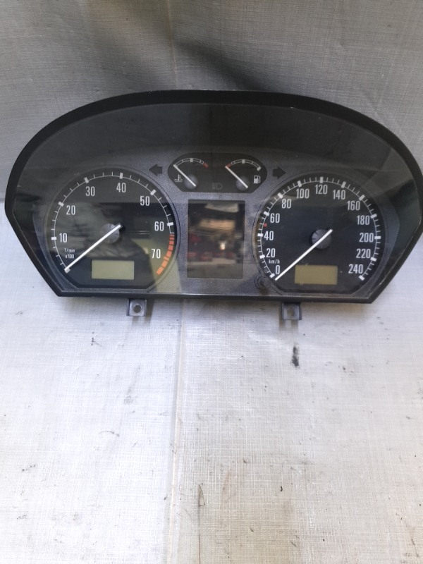 Ceas bord - Skoda Fabia 6Y [1999 - 2004] Combi wagon 5-doors 1.4 MT (101 hp)