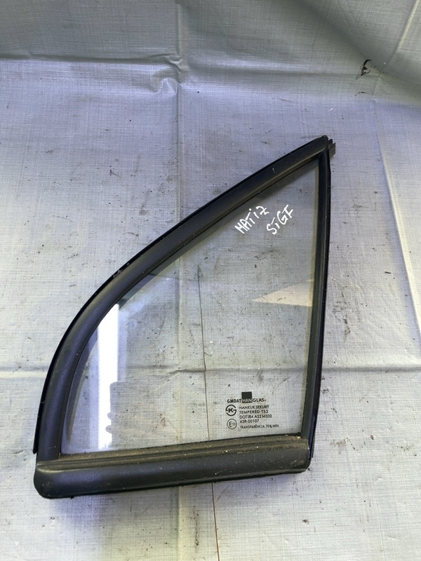 Geam lateral  - Parte montare: Stânga față, Varianta: Hatchback - Daewoo Matiz 2 generation [2005 - 2009] Hatchback 5 doors 0.8 MT (52 hp)
