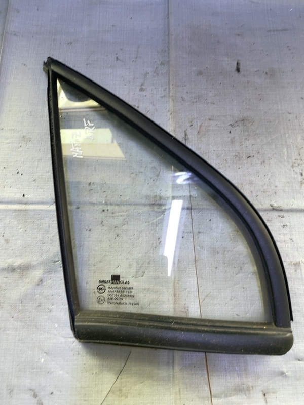 Geam lateral  - Parte montare: Dreapta față, Varianta: Hatchback - Daewoo Matiz 2 generation [2005 - 2009] Hatchback 5 doors 0.8 MT (52 hp)