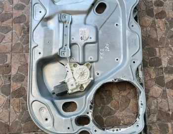 Macara geam  - Electric, Parte montare: Dreapta față - Ford Focus 2 generation [2004 - 2008] wagon 5-doors 1.6 TDCi MT (90 hp)
