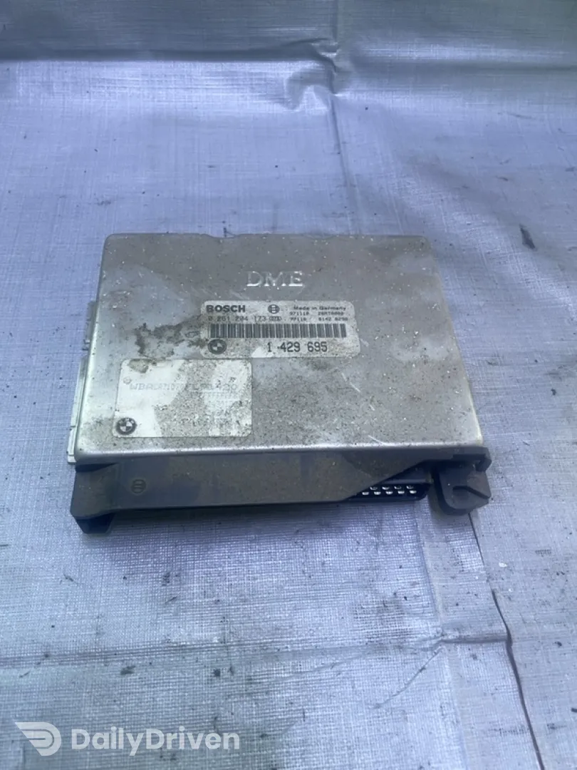 Calculator ECU - BMW 3 Series E36 [1990 - 2000] Sedan 316i MT (102 hp)