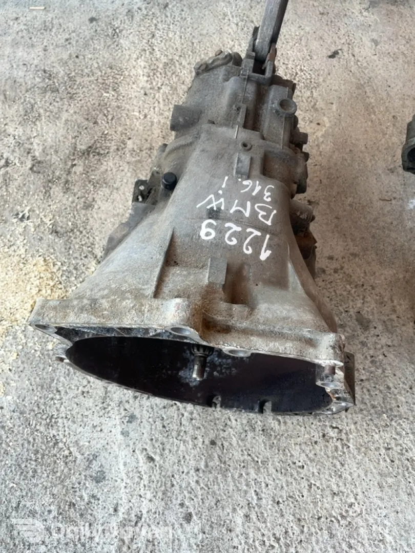 Cutie de viteze - Manuală - BMW 3 Series E36 [1990 - 2000] Sedan 316i MT (102 hp)