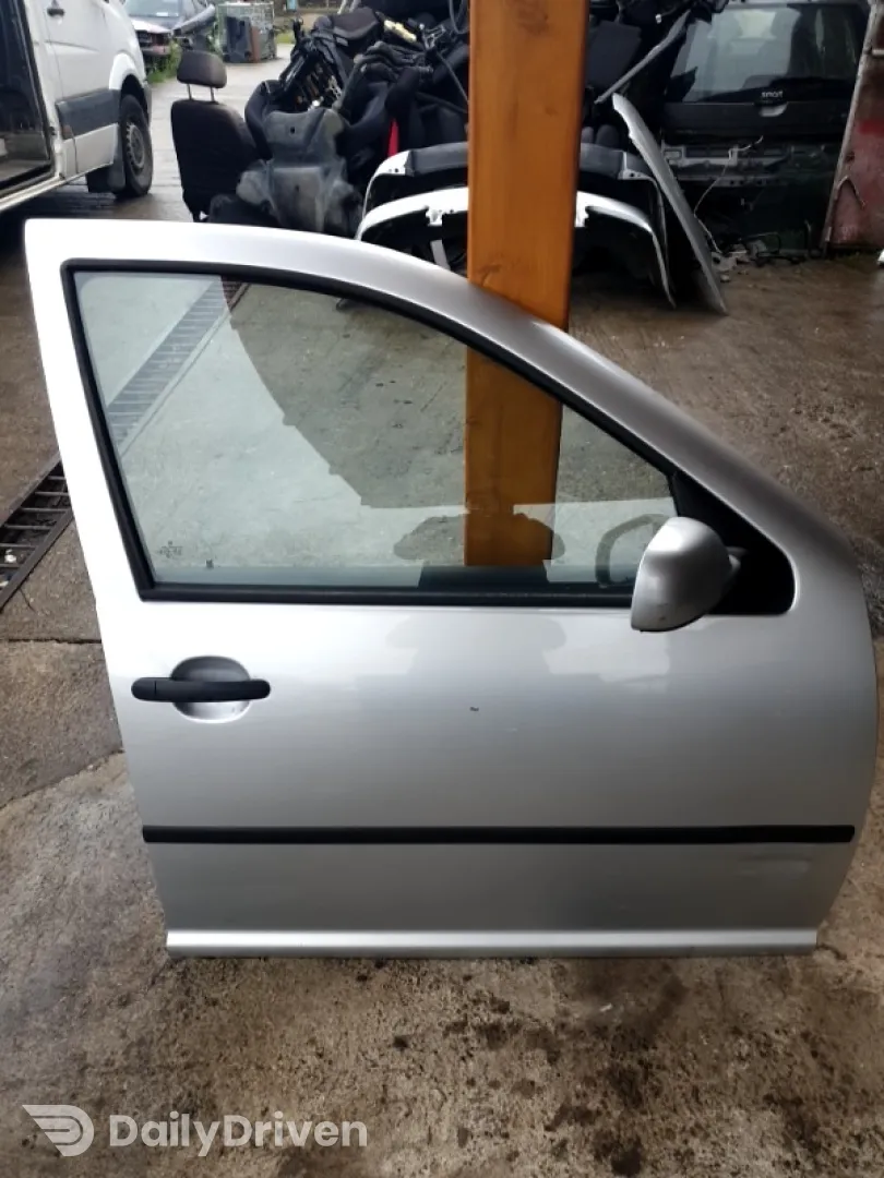 Ușă față - Culoare: Gri, Parte montare: Dreapta - Volkswagen Golf 4 generation [1997 - 2006] wagon 1.9 TDI MT (100 hp)