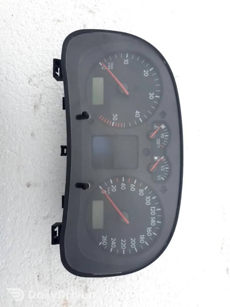 Ceas bord - Volkswagen Golf 4 generation [1997 - 2006] wagon 1.9 TDI MT (100 hp)