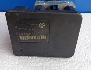 Pompă ABS - Volkswagen Golf 4 generation [1997 - 2006] wagon 1.9 TDI MT (100 hp)
