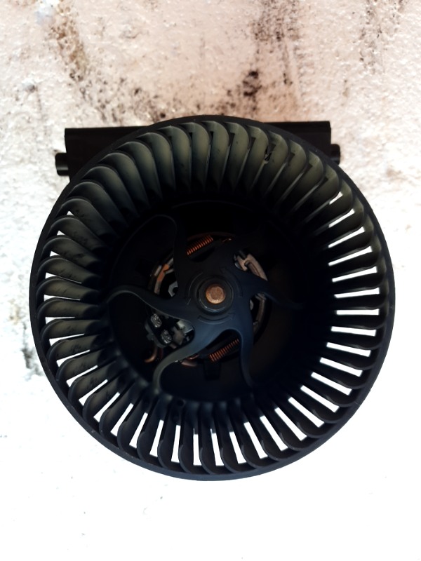 Ventilator habitaclu - Volkswagen Golf 4 generation [1997 - 2006] wagon 1.9 TDI MT (100 hp)