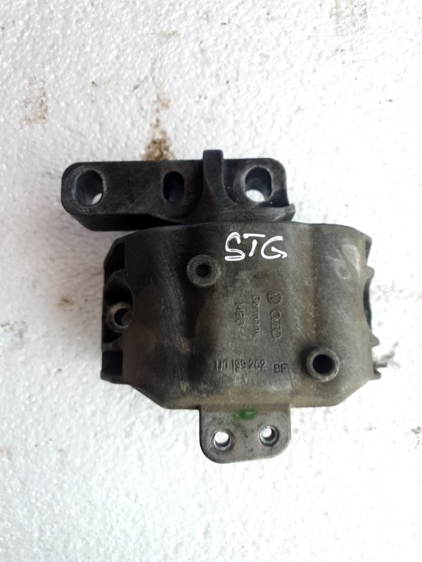 Suport cutie viteze - Volkswagen Golf 4 generation [1997 - 2006] wagon 1.9 TDI MT (100 hp)