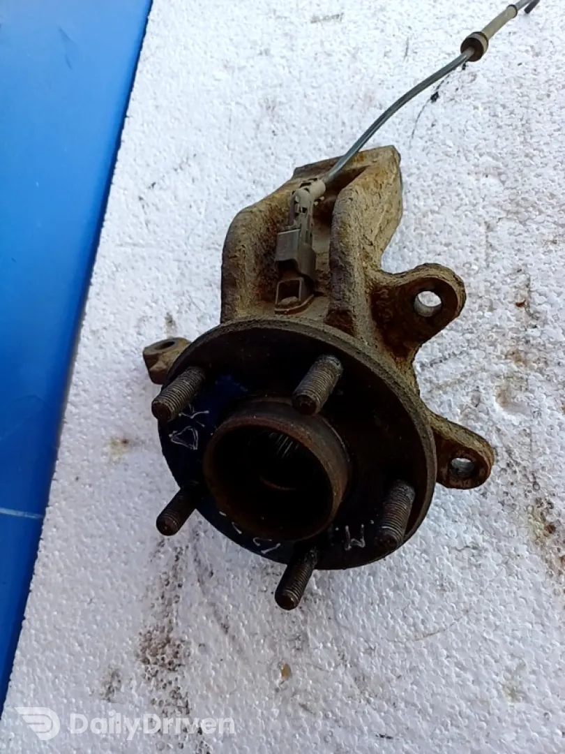 Fuzetă - Parte montare: Dreapta față - Ford Mondeo 3 generation [2000 - 2003] Sedan 2.0 TDCi 5MT (130 hp)