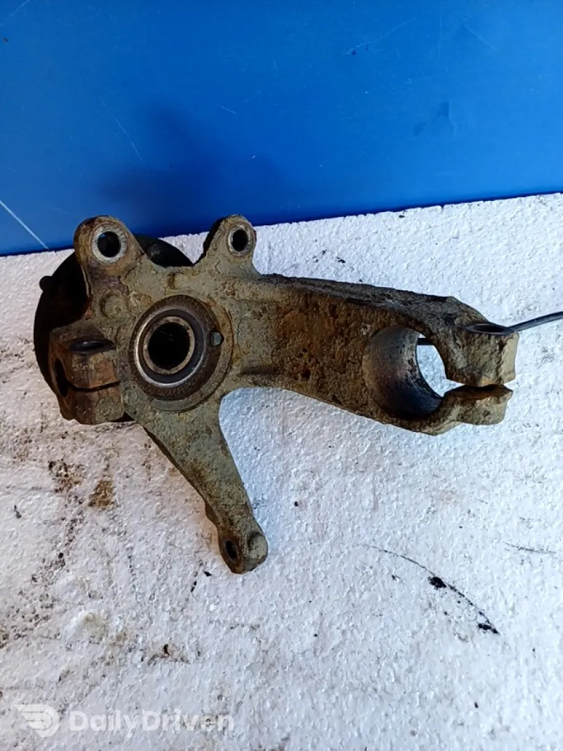 Fuzetă - Parte montare: Dreapta față - Ford Mondeo 3 generation [2000 - 2003] Sedan 2.0 TDCi 5MT (130 hp)
