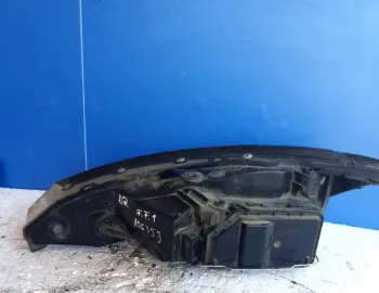 Far față - Parte montare: Dreapta - Ford Focus 1 generation [1998 - 2004]