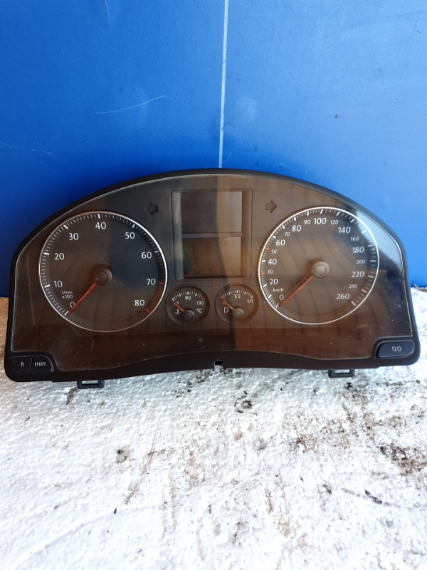 Ceas bord - Volkswagen Golf 5 generation [2003 - 2009] Hatchback 5-doors 1.6 FSI MT (115 hp)