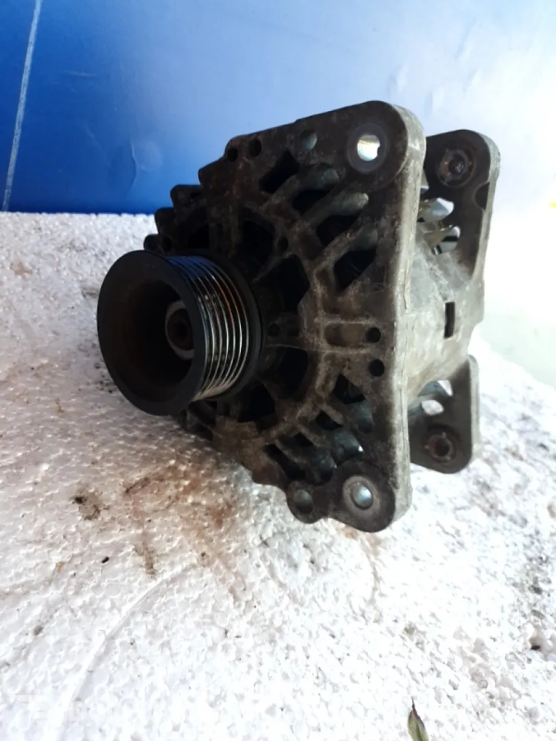 Alternator - Alte specificații: 90A - Volkswagen Golf 4 generation [1997 - 2006] wagon 1.4 MT (75 hp)