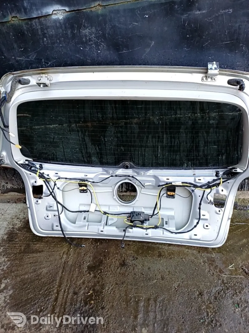 Haion - Culoare: Gri, Varianta: Hatchback - Volkswagen Golf 5 generation [2003 - 2009] Hatchback 5-doors 1.6 FSI MT (115 hp)