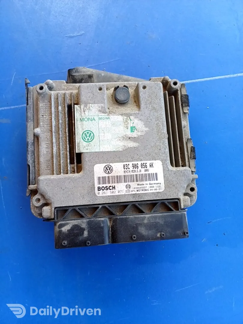 Calculator ECU - Volkswagen Golf 5 generation [2003 - 2009] Hatchback 5-doors 1.6 FSI MT (115 hp)