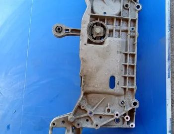 Cadru motor - Volkswagen Golf 5 generation [2003 - 2009] Hatchback 5-doors 1.6 FSI MT (115 hp)