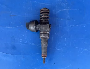 Injector - Volkswagen Passat B5.5 [restyling] [2000 - 2005]