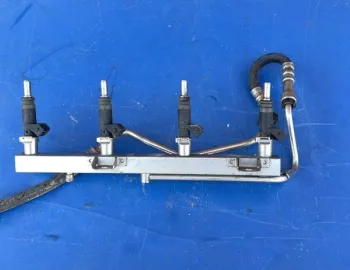 Injector - BMW 3 Series E90-E93 [2004 - 2010] Sedan 320i MT (150 hp)
