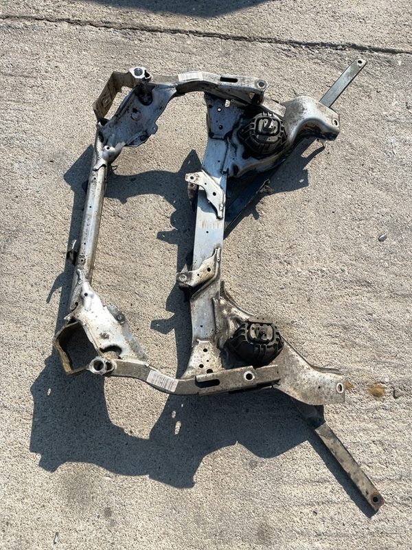 Cadru motor - BMW 3 Series E90-E93 [2004 - 2010] Sedan 320i MT (150 hp)