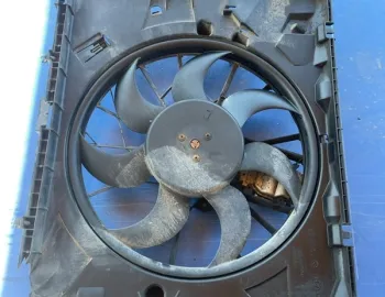 Ventilator răcire - BMW 3 Series E90-E93 [2004 - 2010] Sedan 320i MT (150 hp)