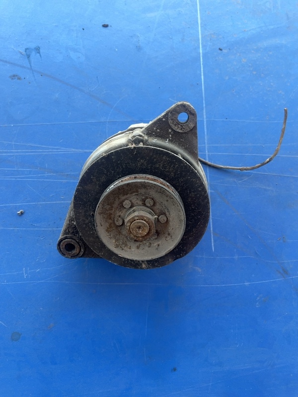 Alternator - Dacia 1300 1 generation [1969 - 1978]