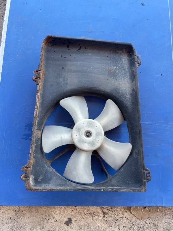 Ventilator răcire - Suzuki Swift 3 generation [2004 - 2010] Hatchback 5-doors 1.3 AT (92 hp)