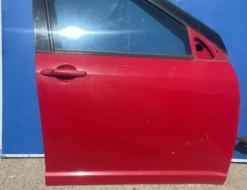 Ușă față - Culoare: Roșu, Parte montare: Dreapta față - Suzuki Swift 3 generation [2004 - 2010] Hatchback 5-doors 1.3 AT (92 hp)