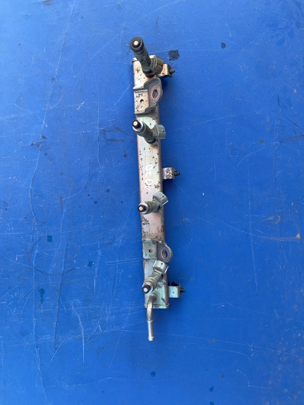 Injector - Suzuki Swift 3 generation [2004 - 2010] Hatchback 5-doors 1.3 AT (92 hp)
