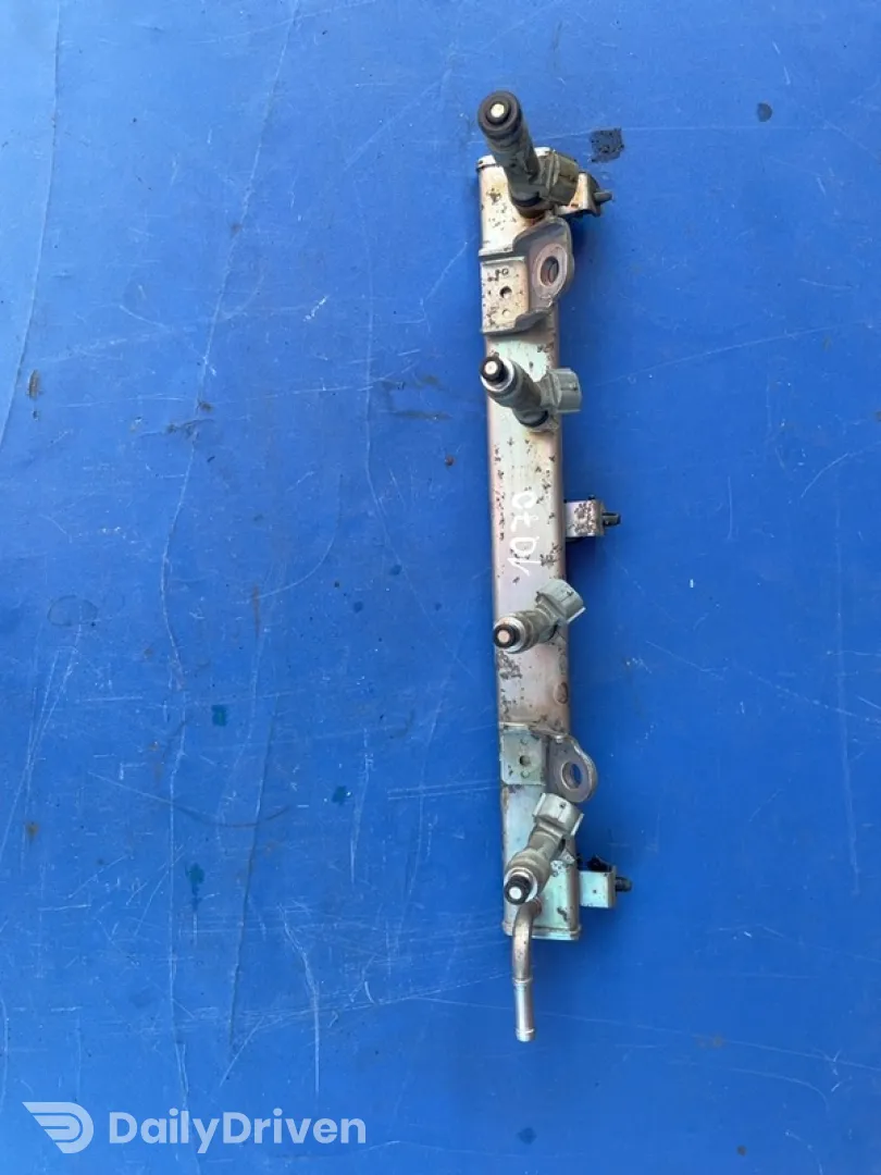 Injector - Suzuki Swift 3 generation [2004 - 2010] Hatchback 5-doors 1.3 AT (92 hp)