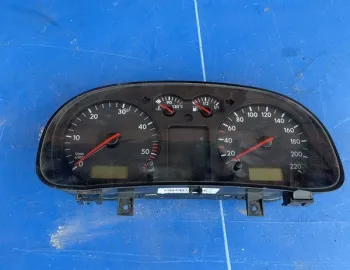 Ceas bord - Volkswagen Golf 4 generation [1997 - 2006]