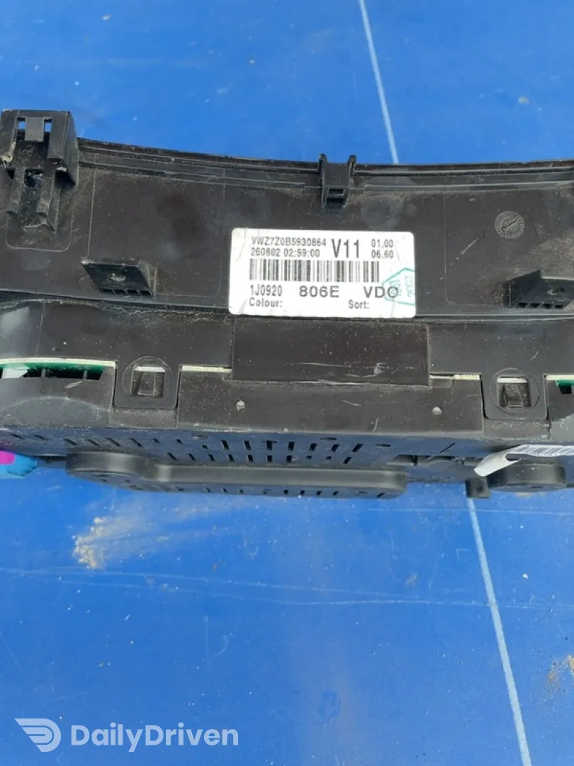 Ceas bord - Volkswagen Golf 4 generation [1997 - 2006]