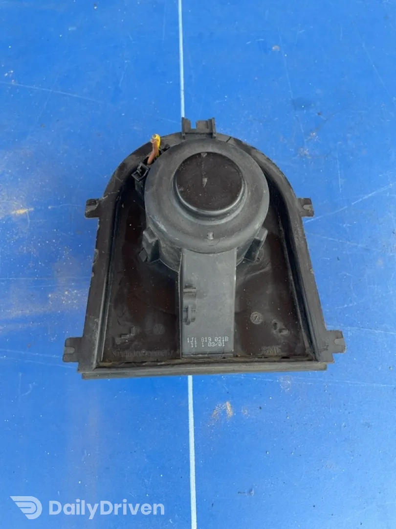 Ventilator habitaclu - Volkswagen Golf 4 generation [1997 - 2006] Hatchback 5-doors 1.4 MT (75 hp)