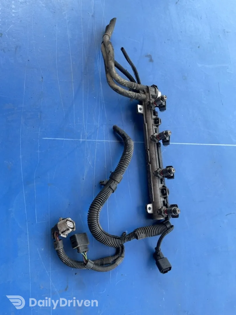 Injector - Volkswagen Golf 4 generation [1997 - 2006] Hatchback 5-doors 1.4 MT (75 hp)