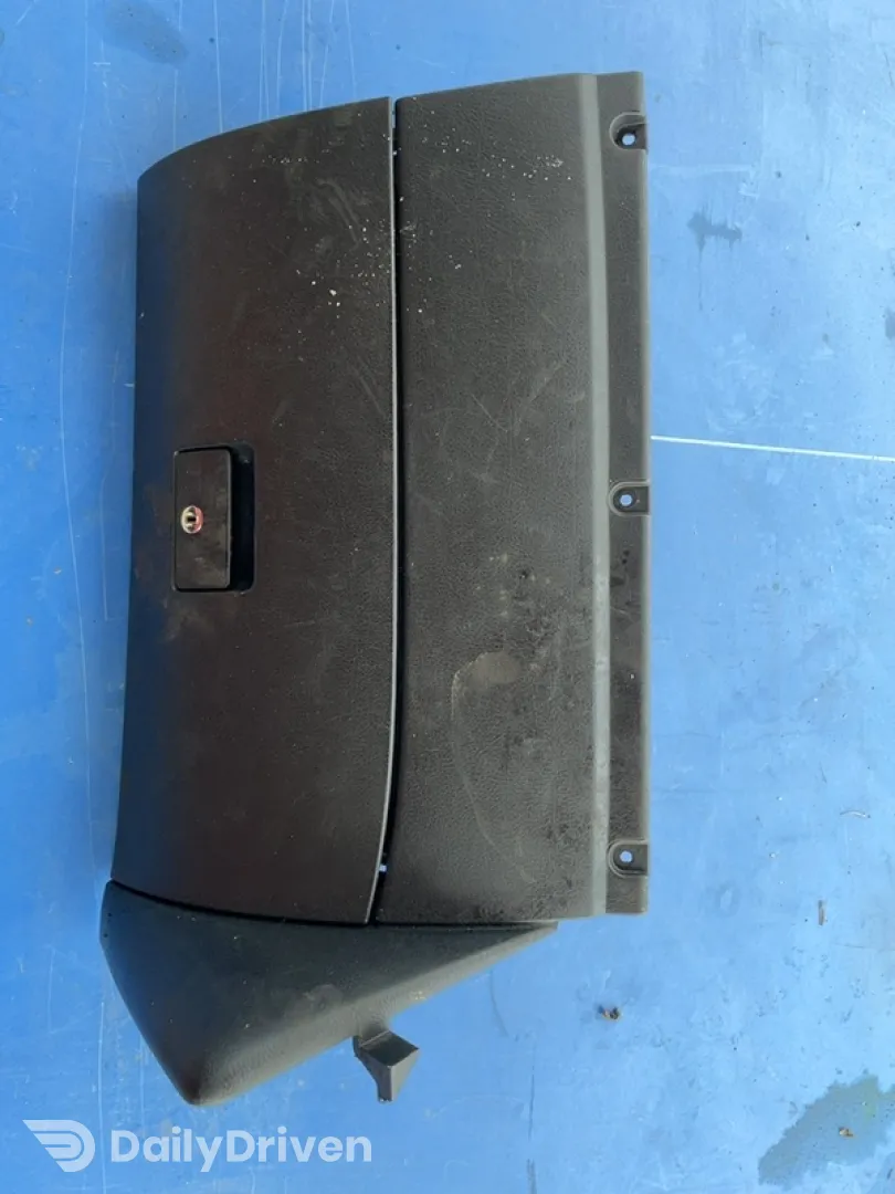 Torpedou - Culoare: Negru - Volkswagen Golf 4 generation [1997 - 2006]