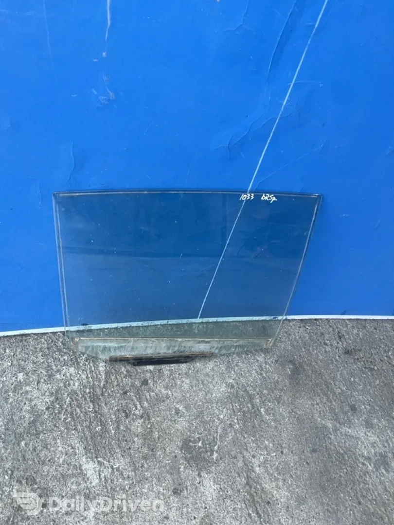 Geam lateral - Parte montare: Dreapta spate - Hyundai i10 1 generation [2007 - 2009] Hatchback 1.1 MT (67 hp)