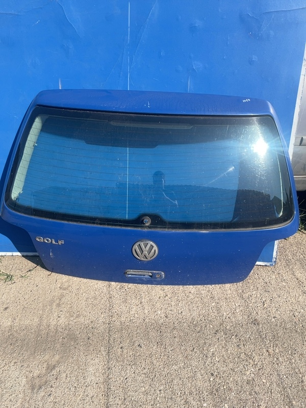 Haion - Culoare: Albastru, Varianta: Hatchback - Volkswagen Golf 4 generation [1997 - 2006] Hatchback 5-doors 1.4 MT (75 hp)