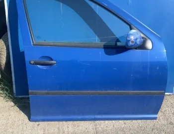 Ușă față - Culoare: Albastru, Parte montare: Dreapta față - Volkswagen Golf 4 generation [1997 - 2006] Hatchback 5-doors 1.4 MT (75 hp)