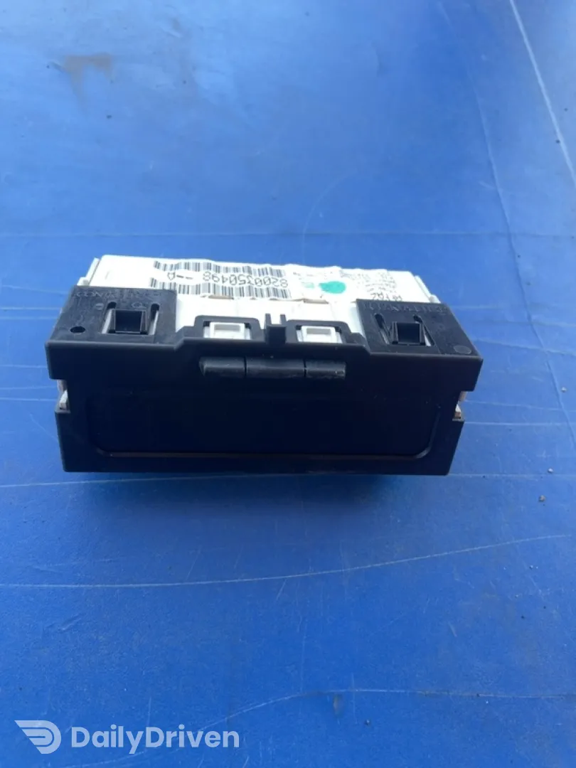 Display bord - Renault Megane 2 generation [2002 - 2006] Sedan 1.6 MT (113 hp)