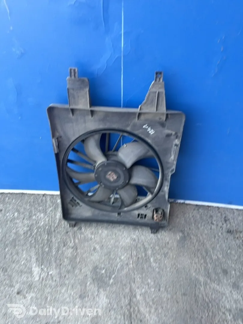 Ventilator răcire - Renault Megane 2 generation [2002 - 2006] Sedan 1.6 MT (113 hp)