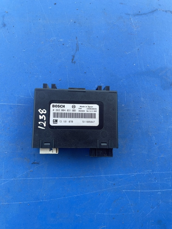 Modul senzori parcare - Opel Zafira B [2005 - 2010] Minivan 5-doors 1.9 CDTI MT (150 hp)