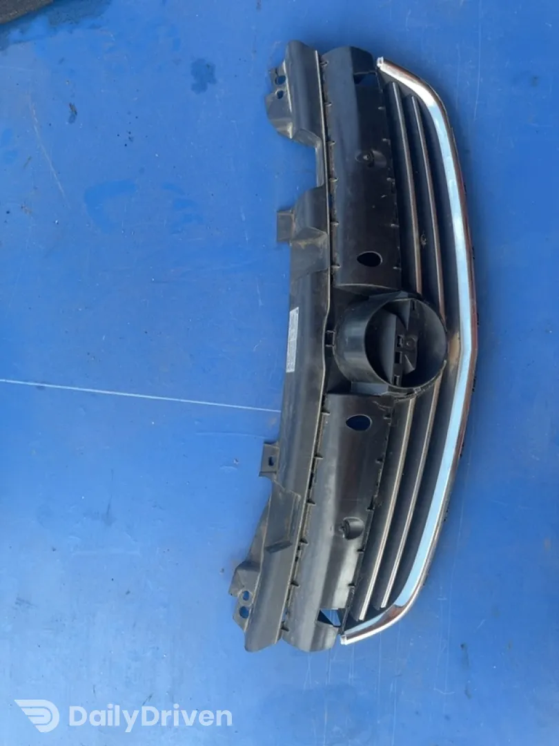 Grilă radiator