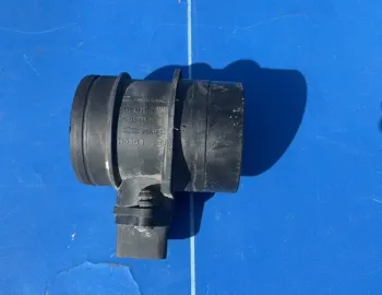 Debitmetru aer - Volkswagen Golf 4 generation [1997 - 2006]