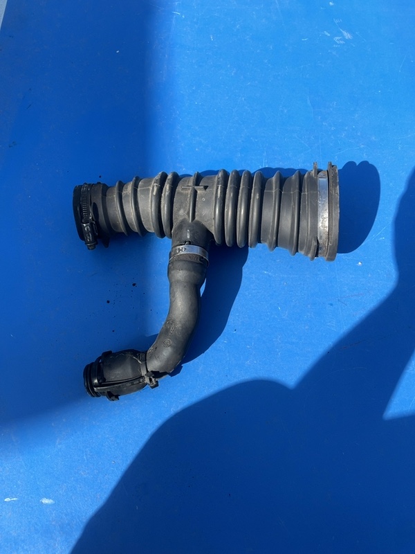 Furtun intercooler turbo - Ford Focus 2 generation [2004 - 2008]